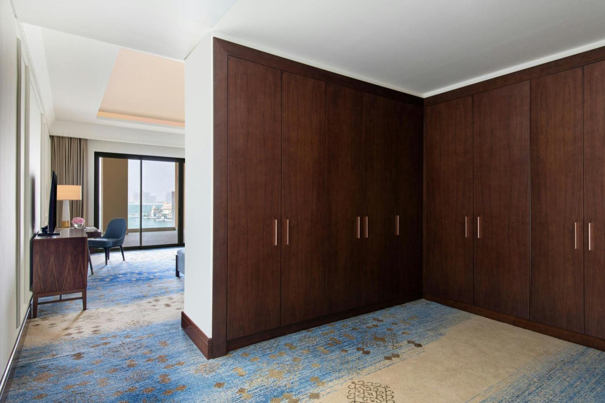 The St. Regis Marsa Arabia Island, The Pearl Qatar Hotel Doha Exterior foto